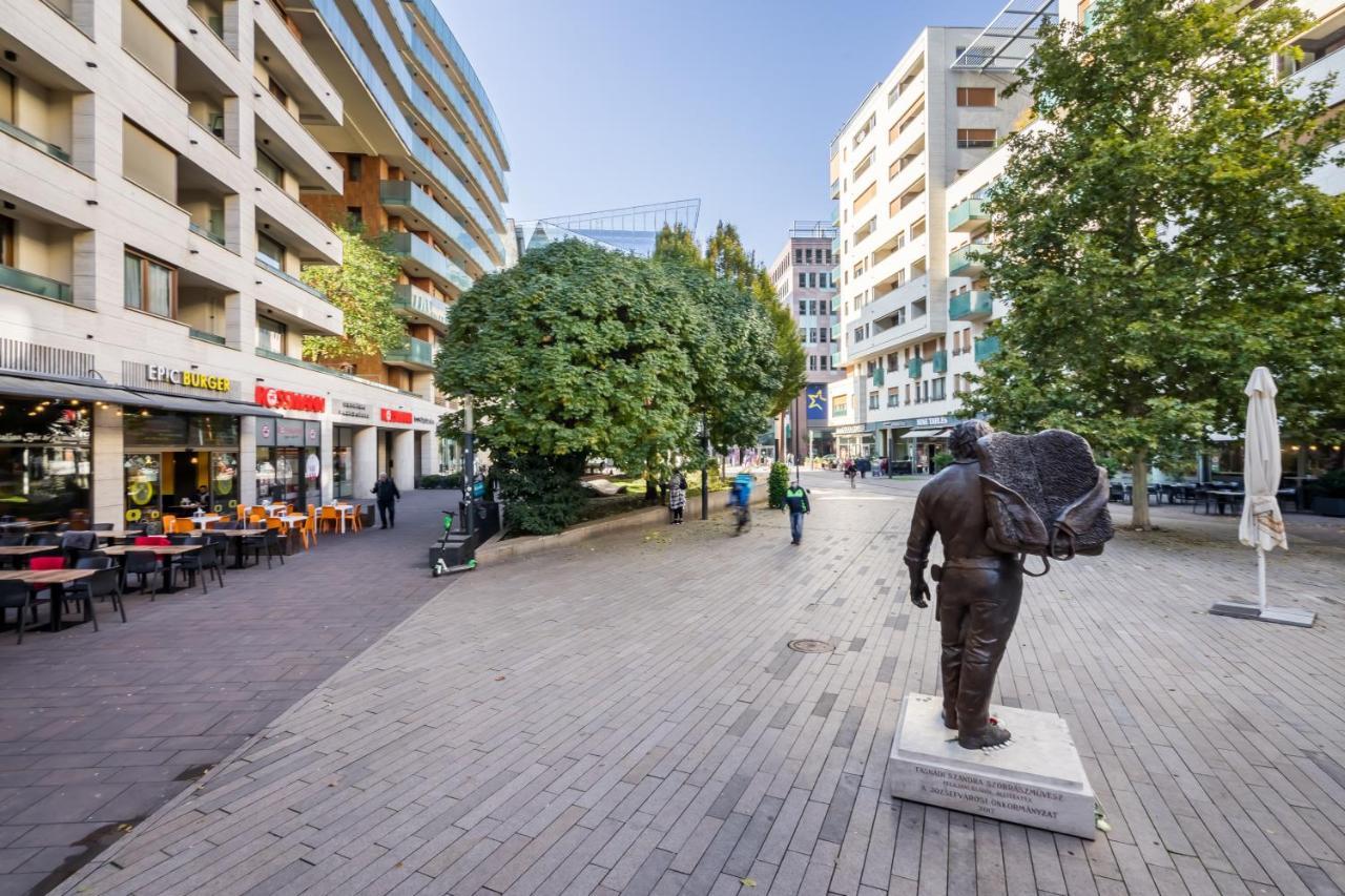 Cascade Corvin Apartment Budapeşte Dış mekan fotoğraf